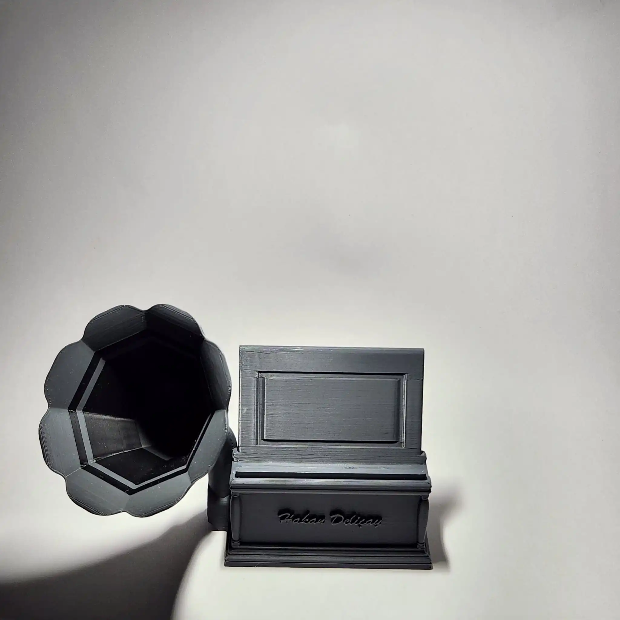 Kişiye Özel İsimli Gramofon Telefon Standı ve Akustik Ses Yükseltici - Görsel 2